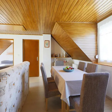 Moni 2 By Interhome Apartmán