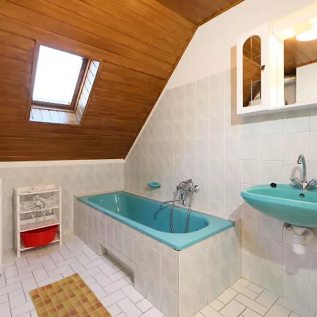 Moni 2 By Interhome Apartmán *