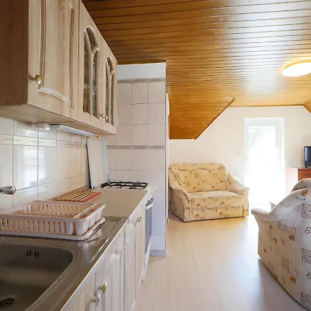 Moni 2 By Interhome Apartmán *