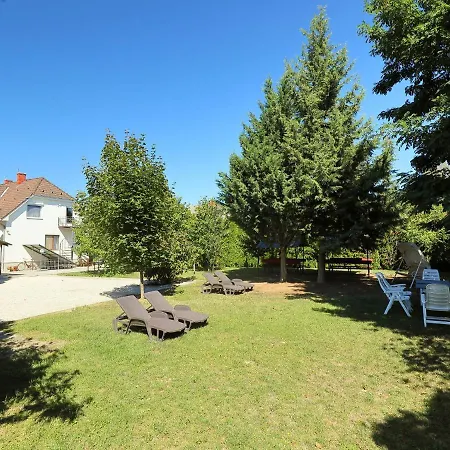 Moni 2 By Interhome Apartmán *